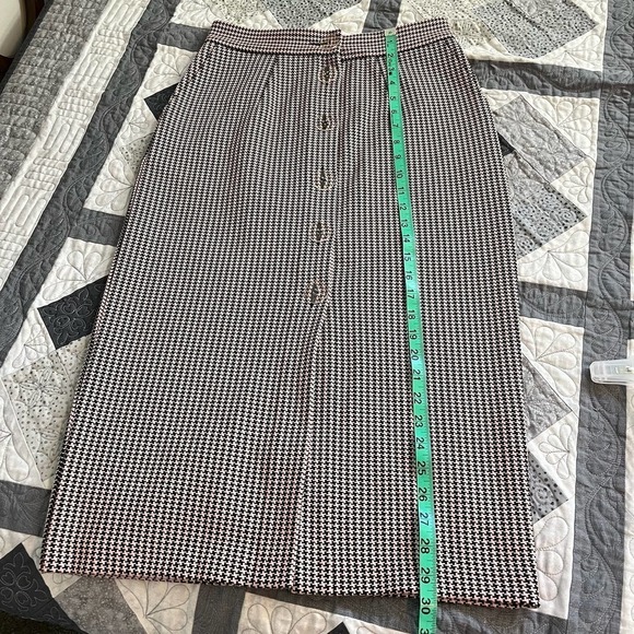 & other stories houndstooth high rise front button midi skirt - Picture 12 of 12